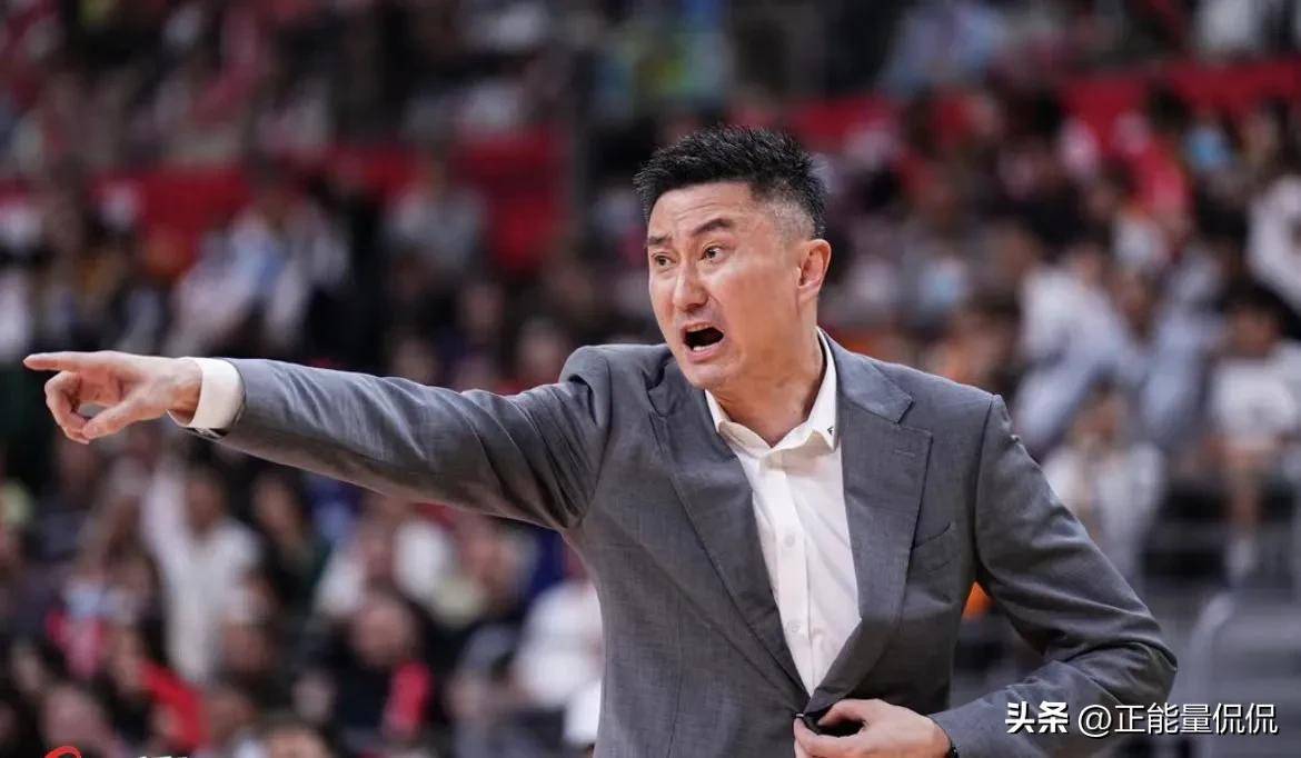 华南男篮备战高光时刻，动员全队备战